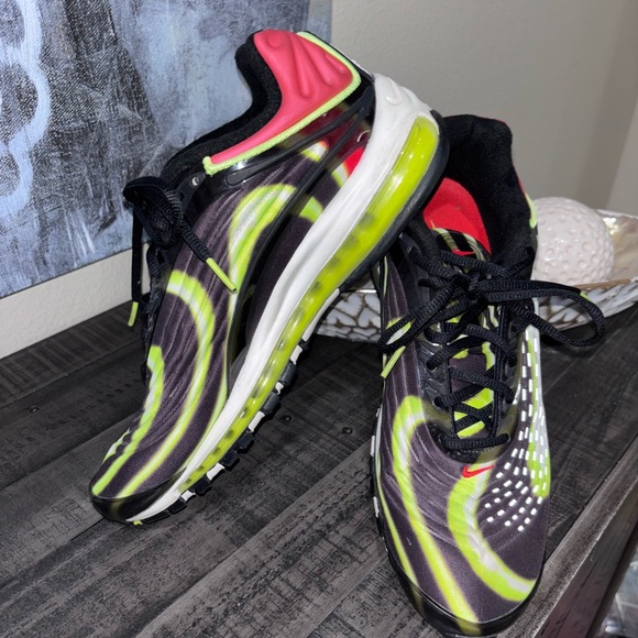 Nike Air Max Deluxe in the Black/Volt/Habanero Red/White SZ 11 - Picture 6 of 8